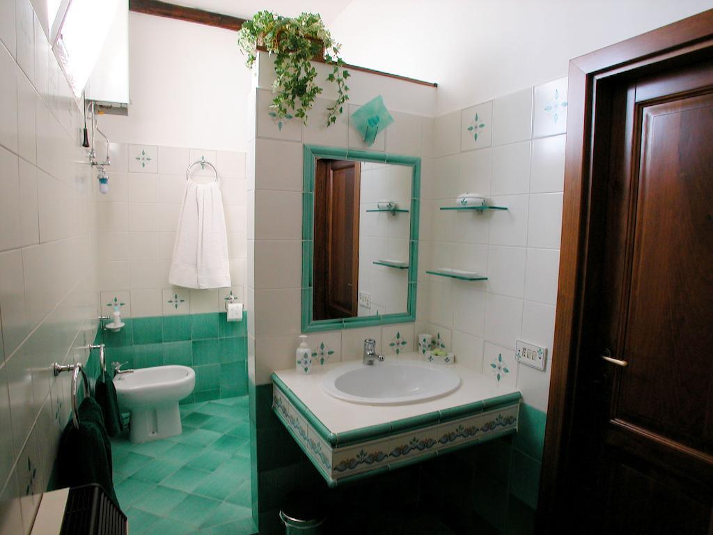 Agriturismo Istrice Innamorato Campello sul Clitunno Room photo